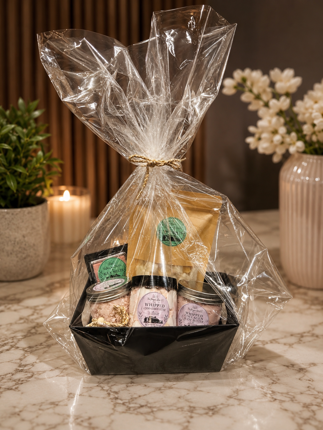Mahogany Collection Luxury Gift Basket